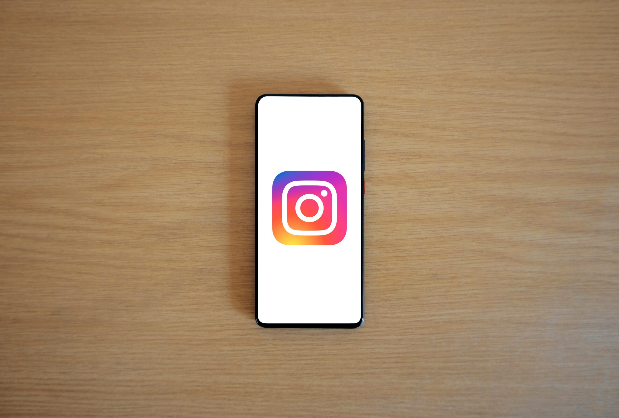 You are currently viewing Ways to create your brand on Instagram